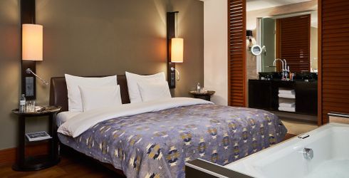 hotel room image