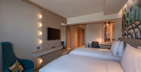 hotel room image