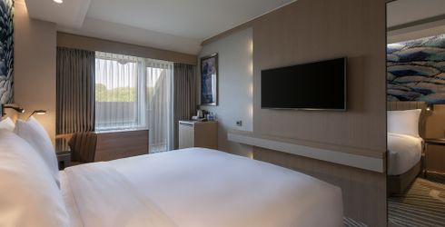 hotel room image