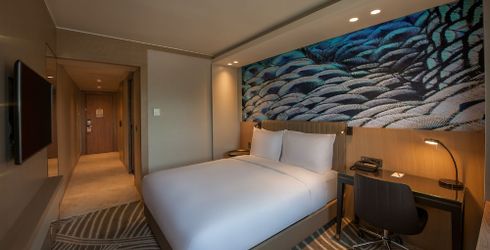 hotel room image