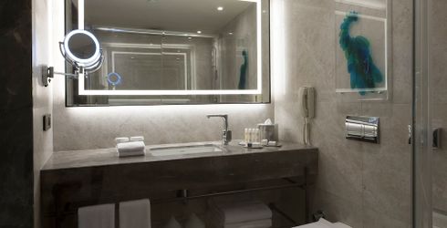 hotel room image