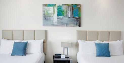 hotel room image