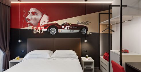 hotel room image