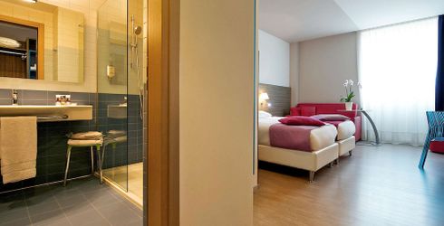 hotel room image