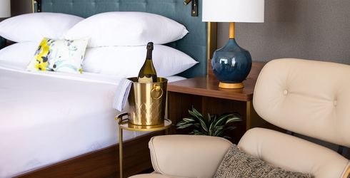 hotel room image