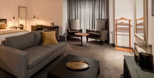 hotel room image