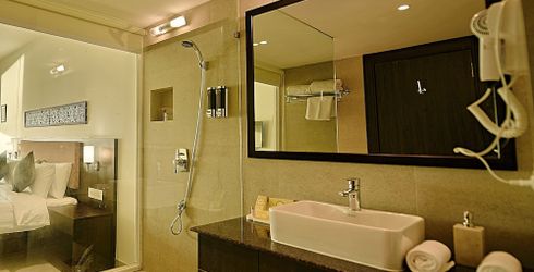 hotel room image