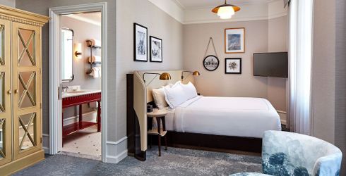 hotel room image