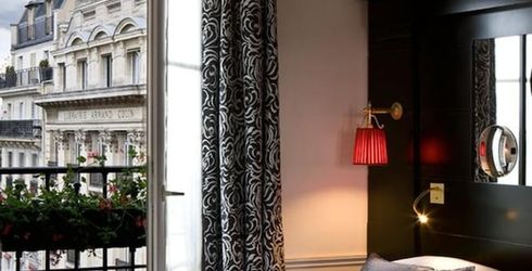 hotel room image