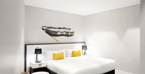 hotel room image