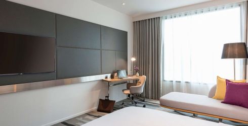 hotel room image