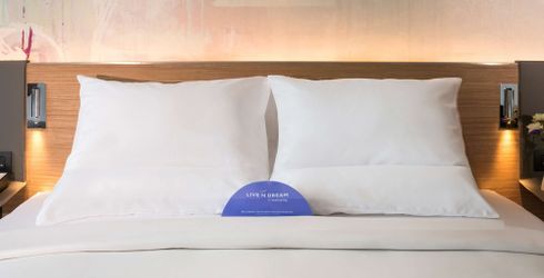 hotel room image