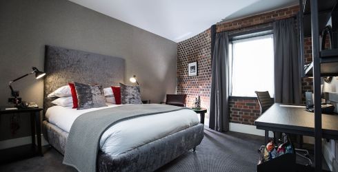 hotel room image
