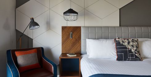 hotel room image