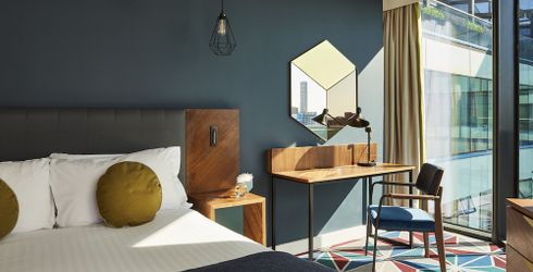 hotel room image