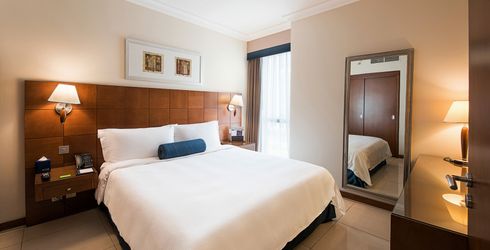 hotel room image