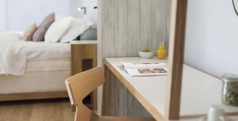 hotel room image