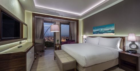 hotel room image