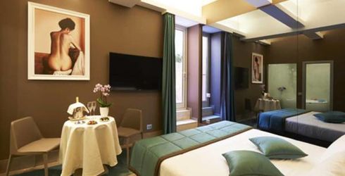 hotel room image