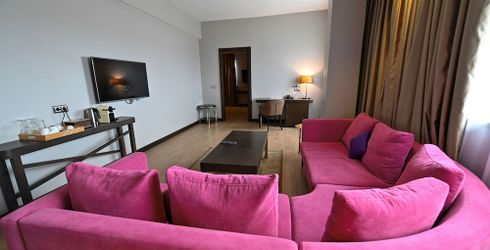 hotel room image