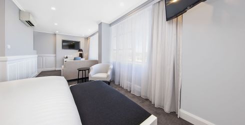hotel room image