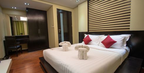 hotel room image