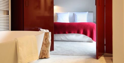hotel room image