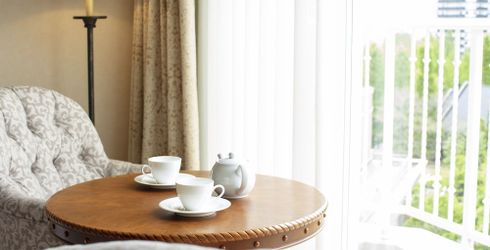 hotel room image