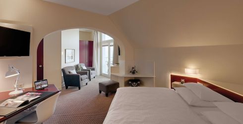 hotel room image