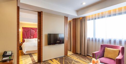hotel room image
