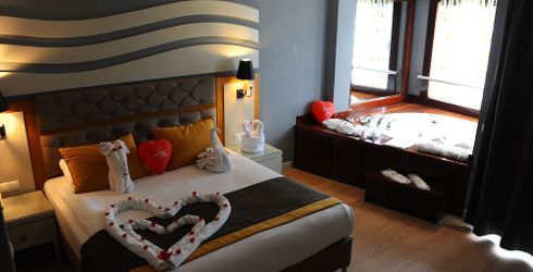 hotel room image