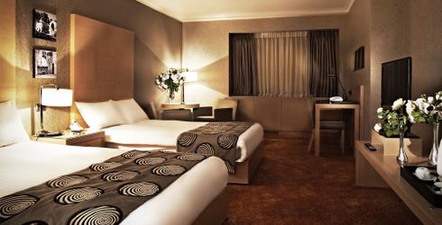 hotel room image