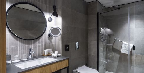 hotel room image