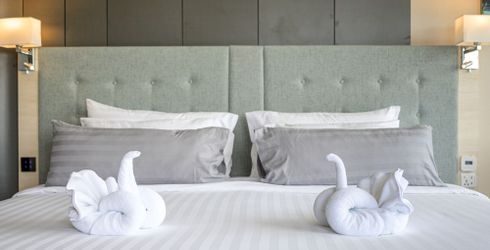 hotel room image