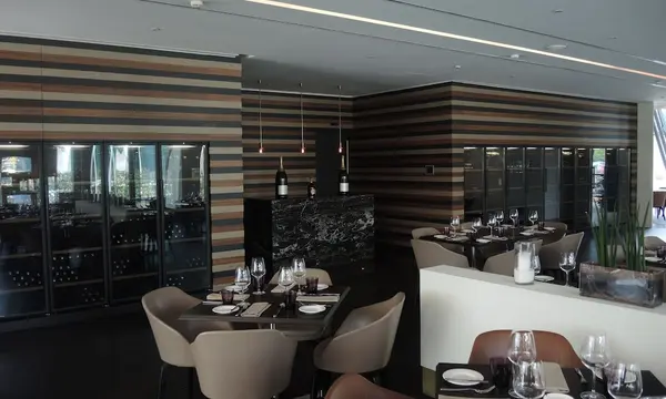 Crowne Plaza Belgrade hotel in Belgrado