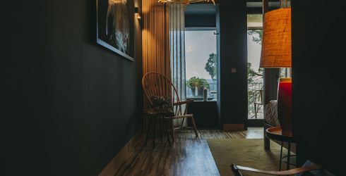 hotel room image