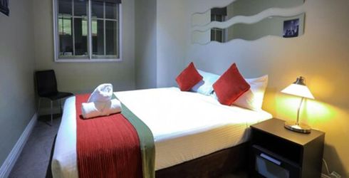 hotel room image
