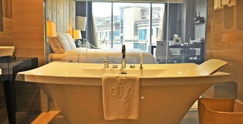 hotel room image
