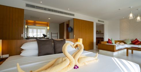 hotel room image