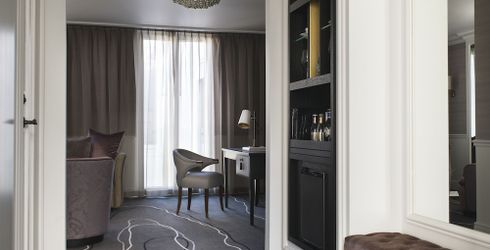 hotel room image