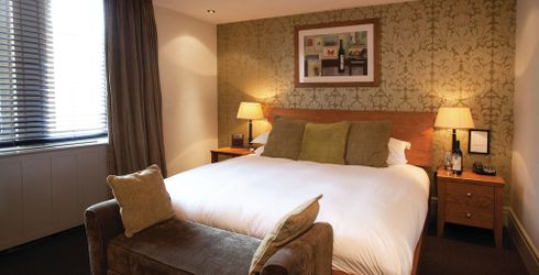 hotel room image