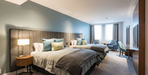 hotel room image