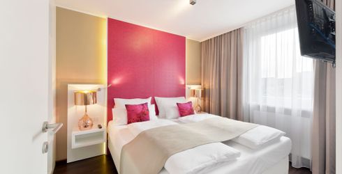 hotel room image