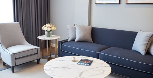 hotel room image