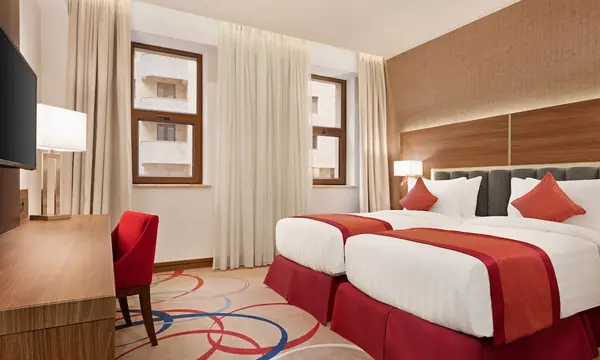 Ramada Hotel & Suites by Wyndham Yerevan hotel in Erevan