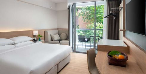 hotel room image