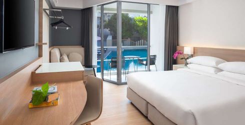 hotel room image