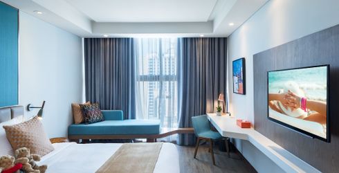 hotel room image