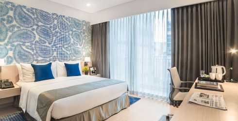 hotel room image