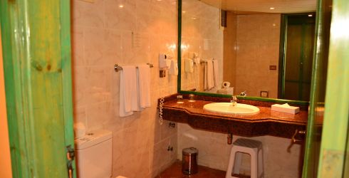 hotel room image